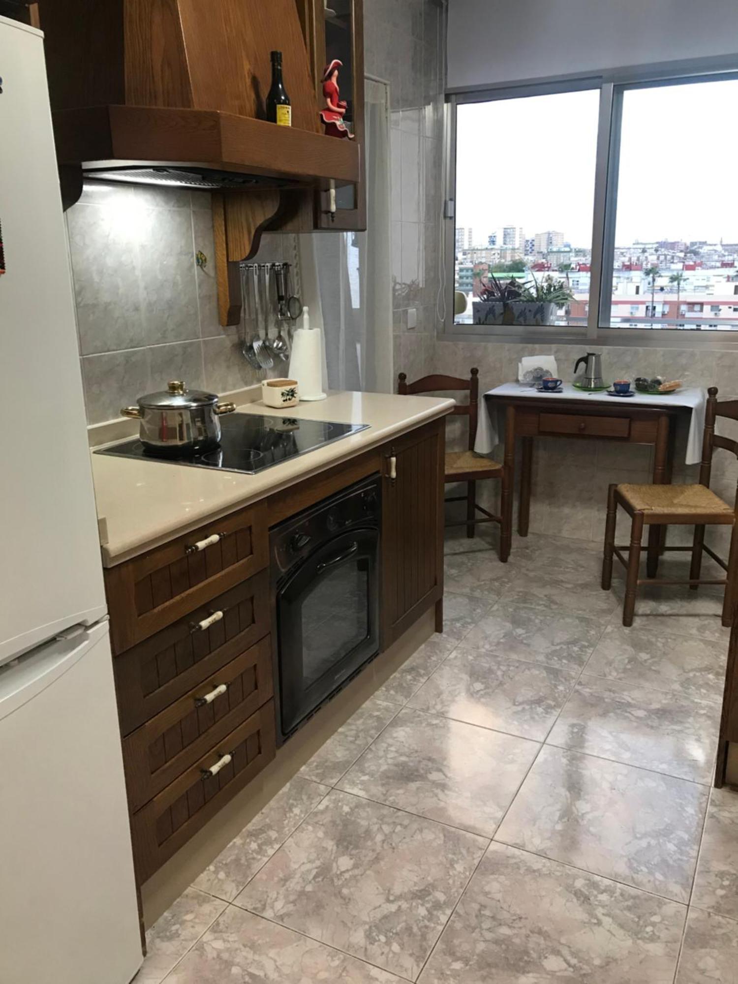 Tkm Home Amplio Y Familiar, Terraza Privada Севілья Екстер'єр фото